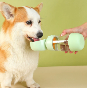 Botella de agua portátil para perros